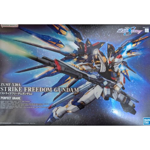 PG 1/60 ストライクフリーダムガンダムの商品画像
