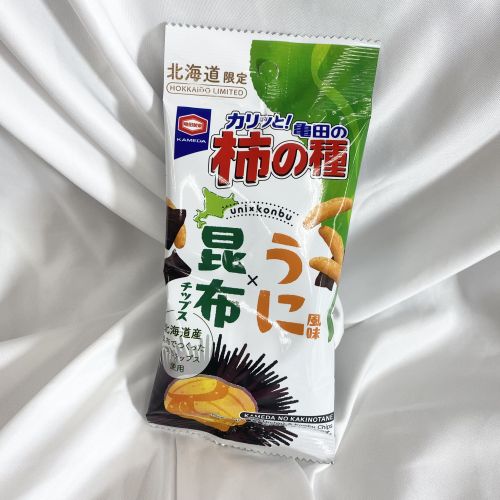 北海道限定 カリッと！亀田の柿の種 うに風味×昆布チップス 1袋(37g)